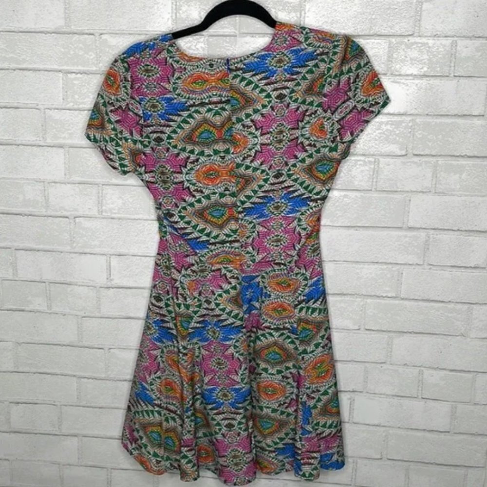 Lovers & Friends Cassidy Dress In A Mosaic Print - Picture 6 of 11